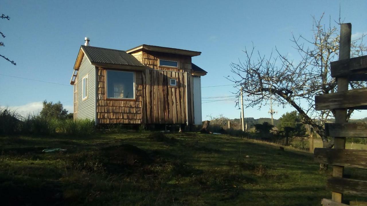 La Petite Cabane De Putemun Castro Exterior photo